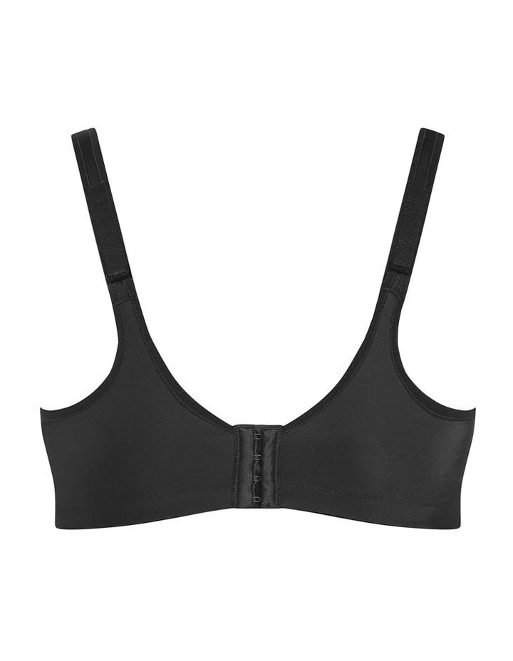 Plus Size Underwire Sports Bra in black image 4