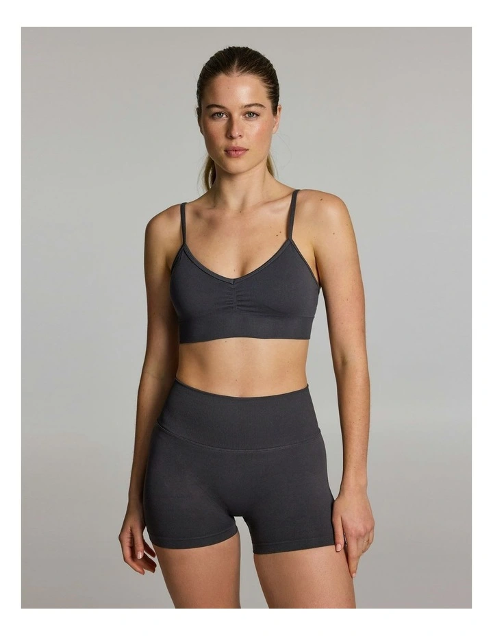 Seamless Low Support Sports Bra Fossil image 1