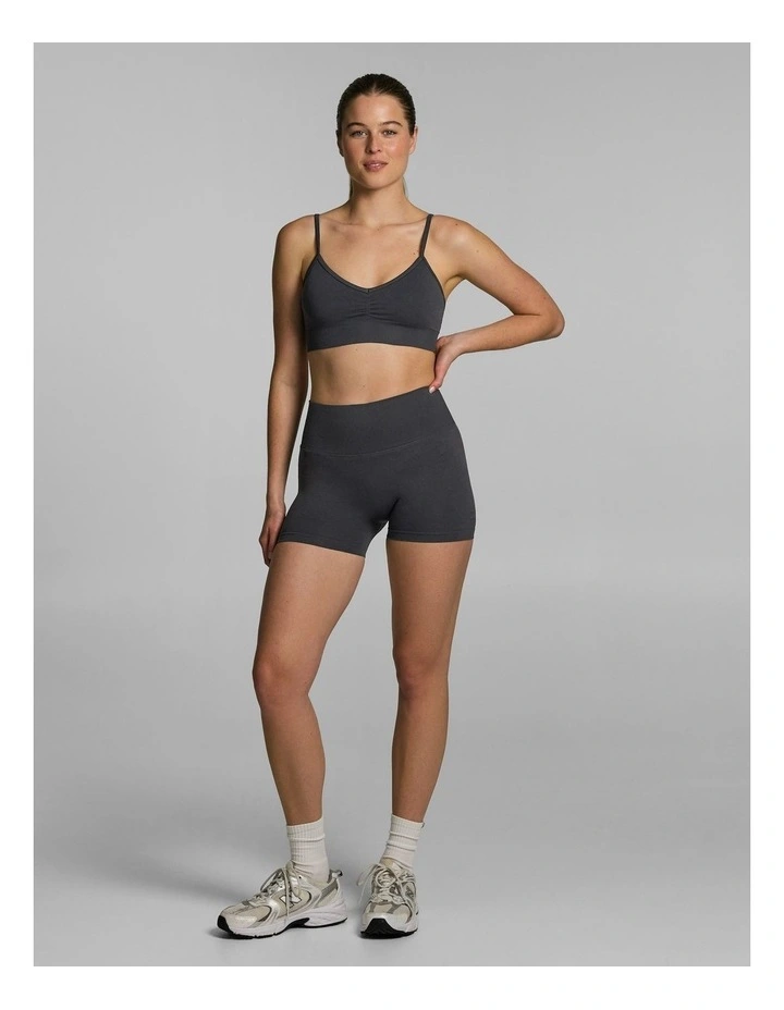 Seamless Low Support Sports Bra Fossil image 5