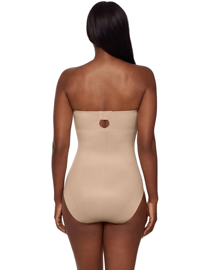Show Stopper Wirefree Convertible-to-Strapless Shaping Bodysuit image 5