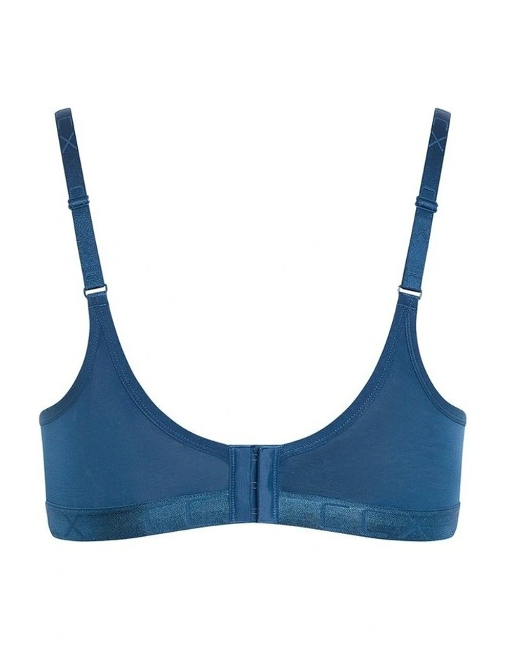 Plus Size Signature T-Shirt Bra in Posiedon image 4