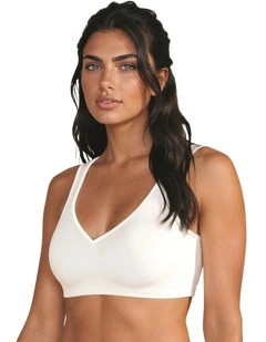 Seamless Unlined Wide Strap Comfort Bra