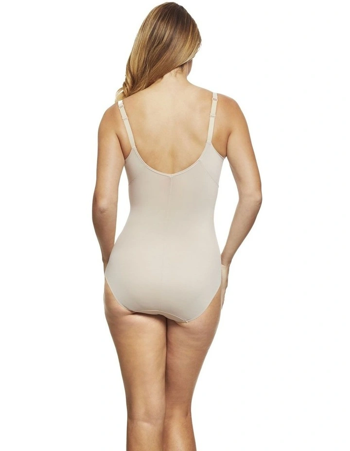 Wonderful U Underwired Shaping Bodysuit image 2