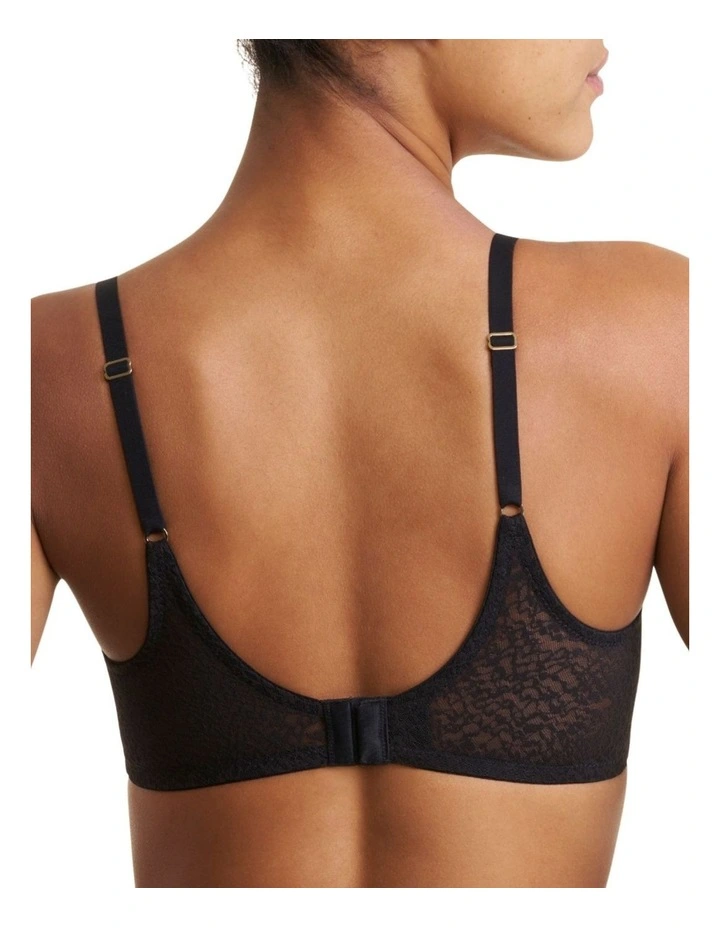 Pretty Smooth Padded Wirefree T-Shirt Bra With Lace image 2