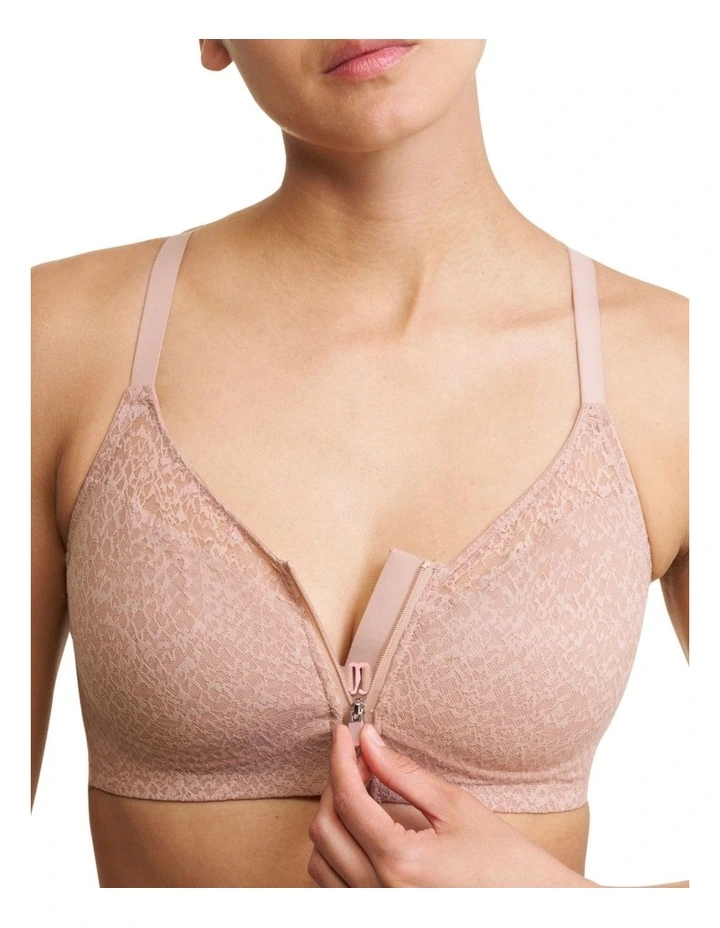 Pretty Smooth Zip Front Pocketed Post-Surgery Bra With Cotton & Lace image 5