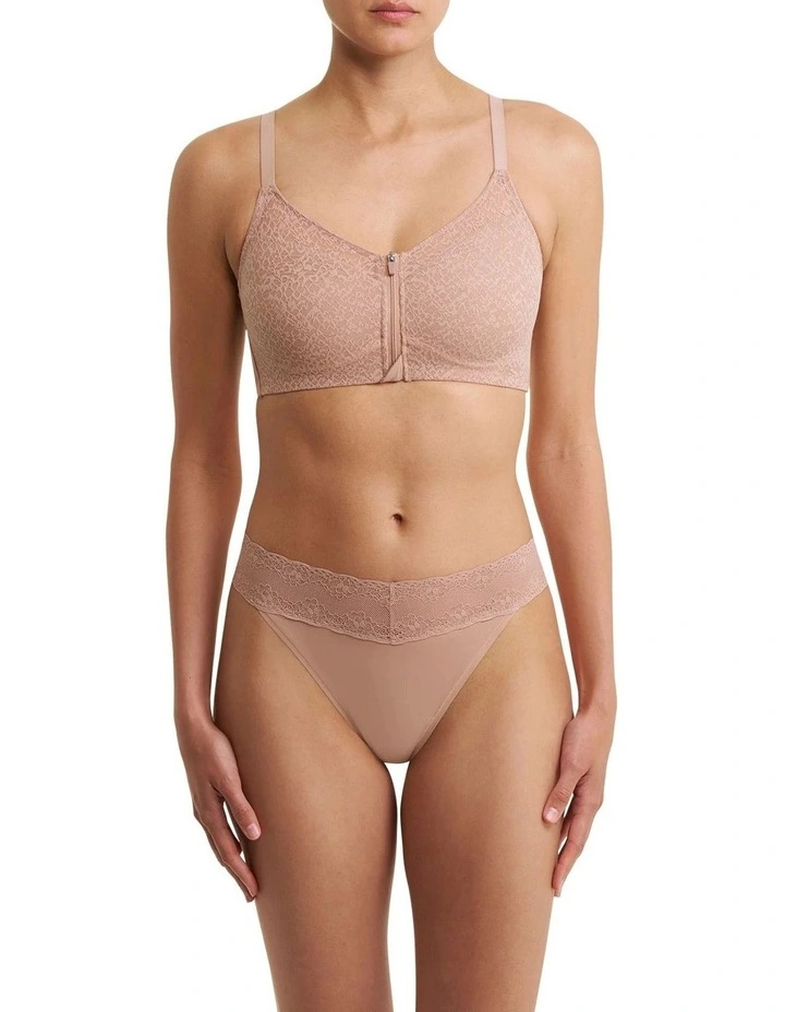 Pretty Smooth Zip Front Pocketed Post-Surgery Bra With Cotton & Lace image 6