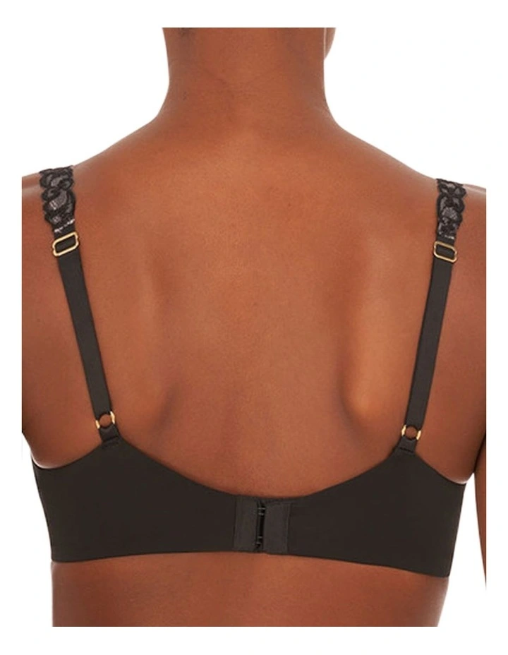 Pure Luxe Smooth Push Up Plunge Bra image 2