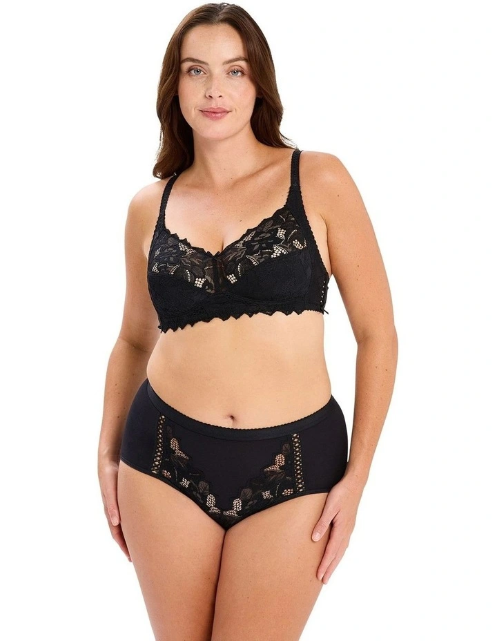 Coton d'Arum Organic Cotton & Lace High Waist Shaping Brief image 5