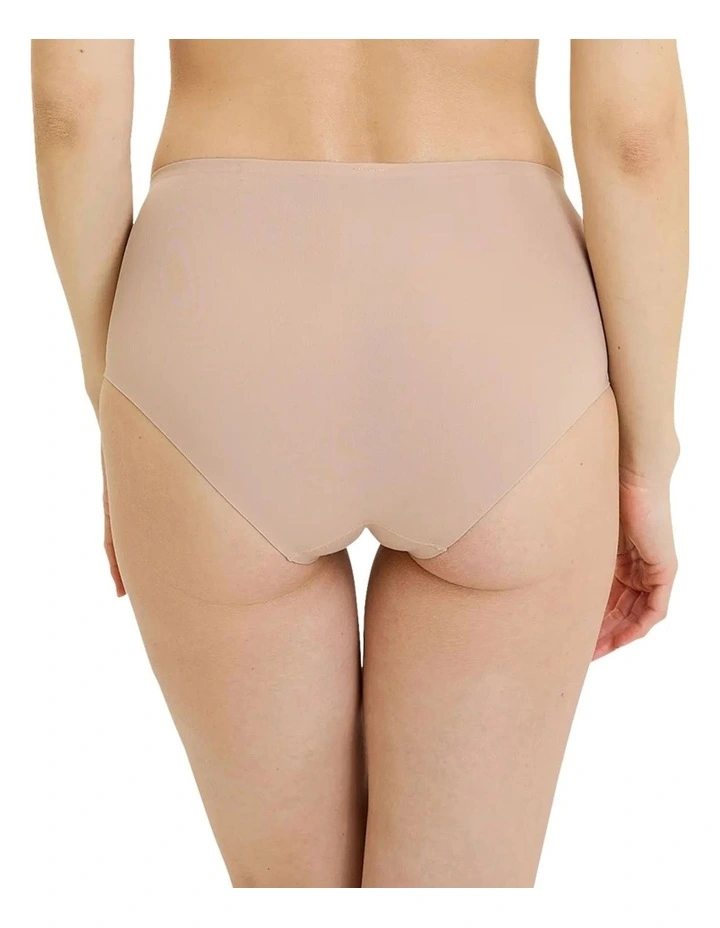 Pure Invisibility Seamless Leg No Show Brief image 2