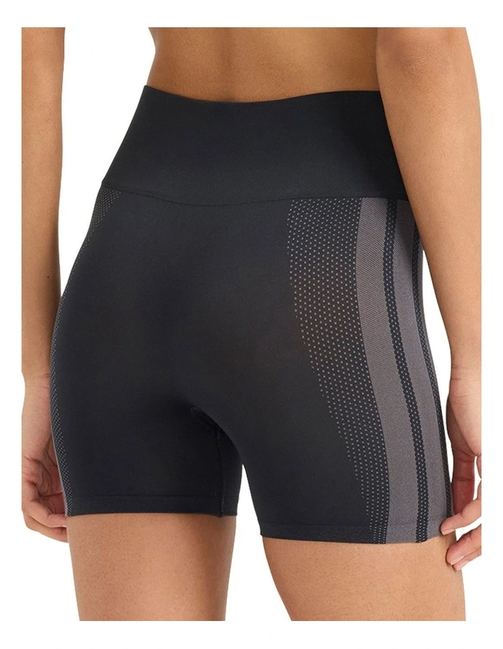 Active Micro Stretch Seamless Short Underwear image 2
