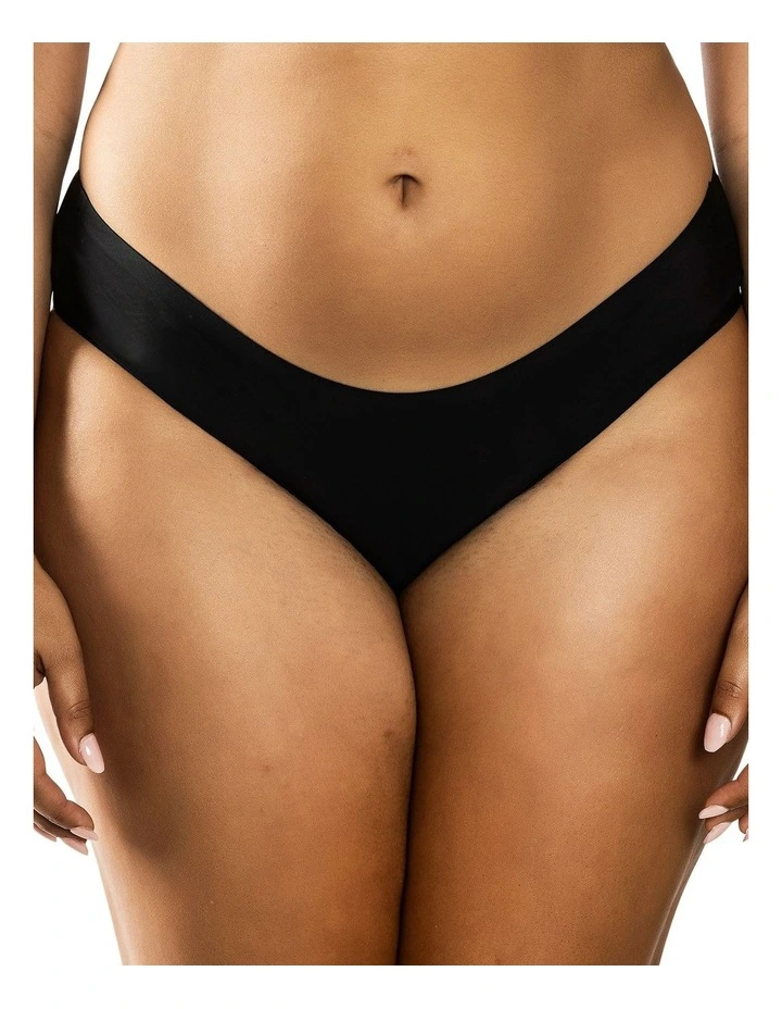 3 Pack Seamless Low-Rise Hipster Brief image 2