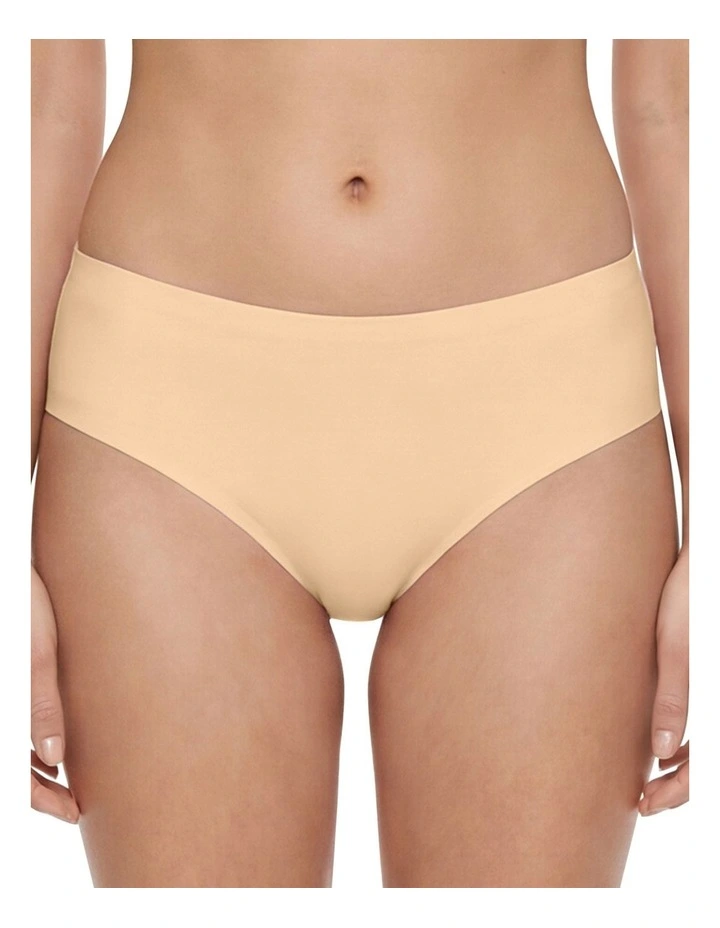3 Pack Seamless Low-Rise Hipster Brief image 2