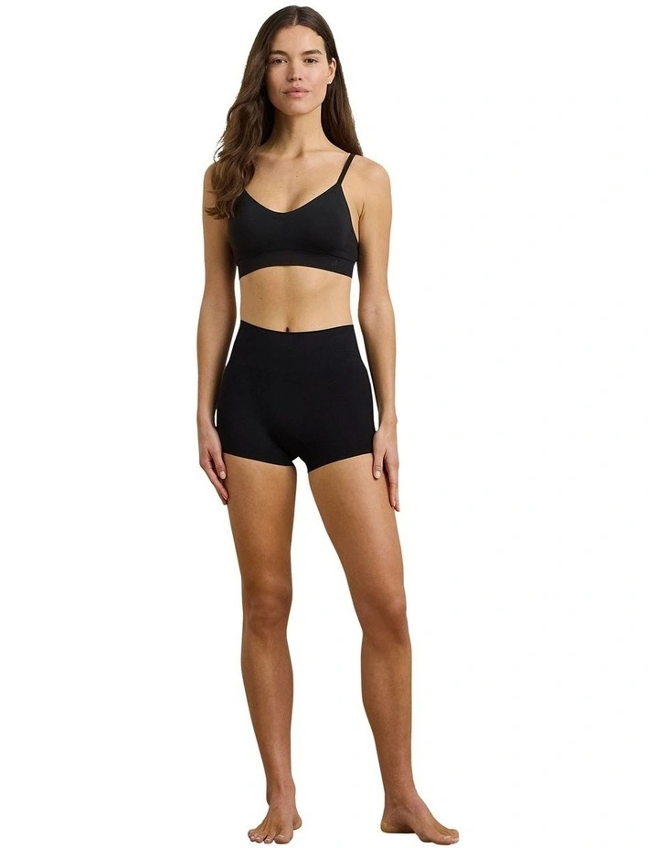 Luxe Smoothing Seamless High Waist Boyshort Underwear image 5