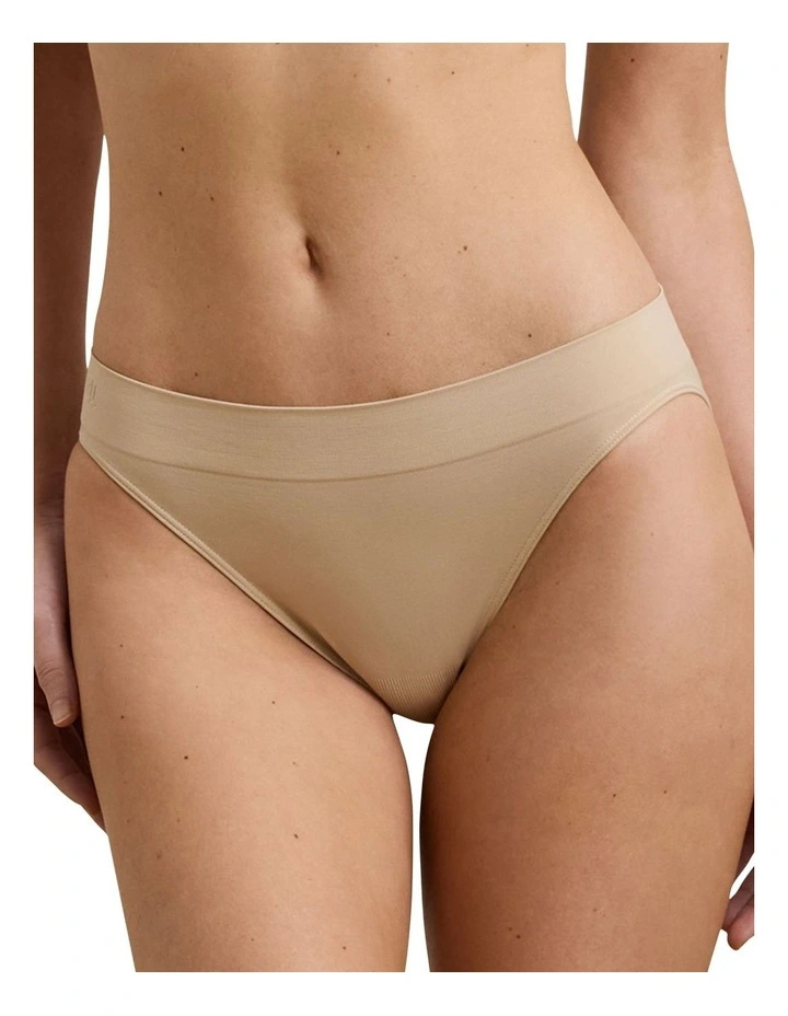Lauren Seamless Recycled Jersey High Leg Bikini Brief image 1