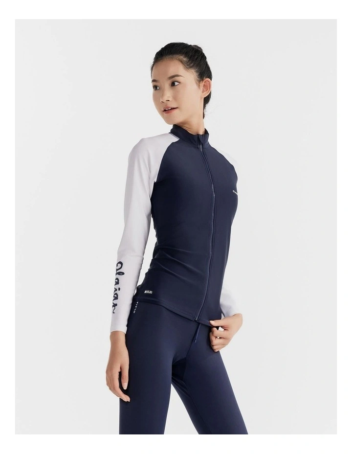 UV-Resistant Leggings in Navy image 7