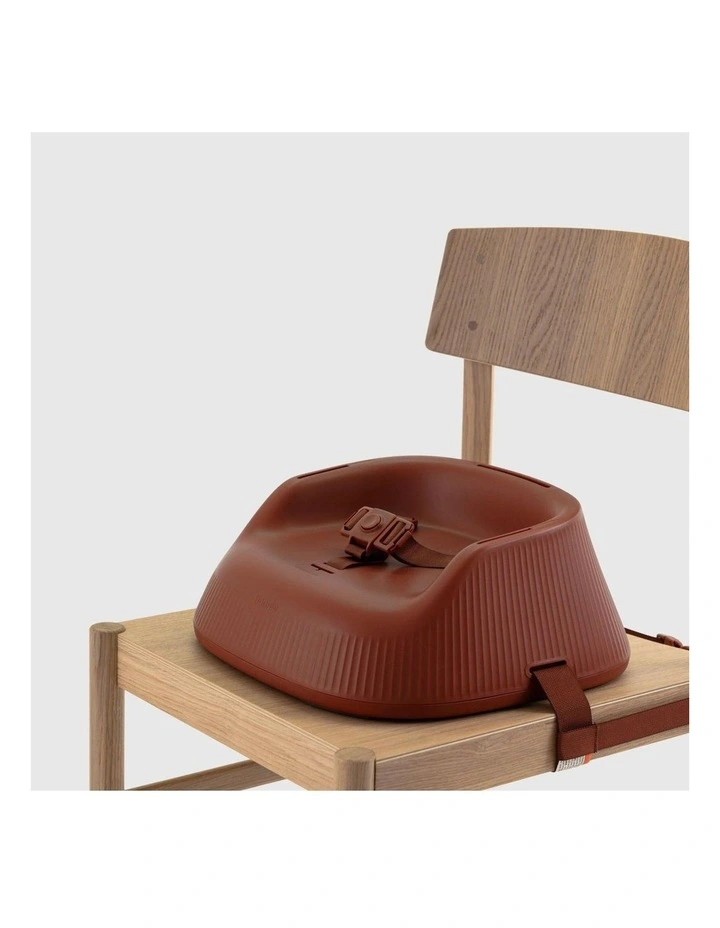 Portable High Chair in Mahogany Red image 6