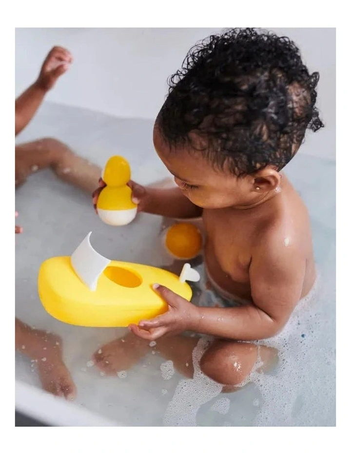 Monkey Bath Time Boat Set in Yellow image 3