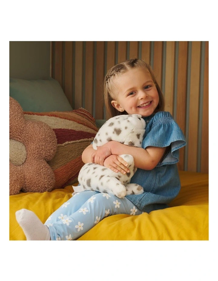 Snuffles Friends Leopard Seal Nuri Toy 30cm image 4