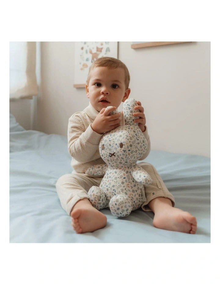 Miffy - Miffy Lucky Leaves All Over Print Medium - Plush image 4