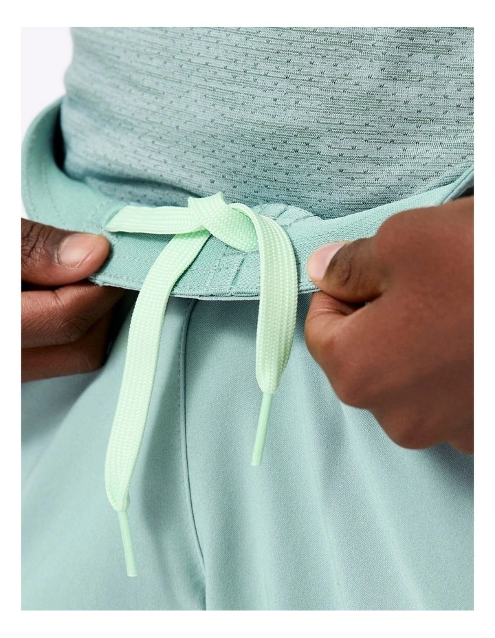 Decathlon - Kids' Breathable Multisport Shorts - Green/White image 7