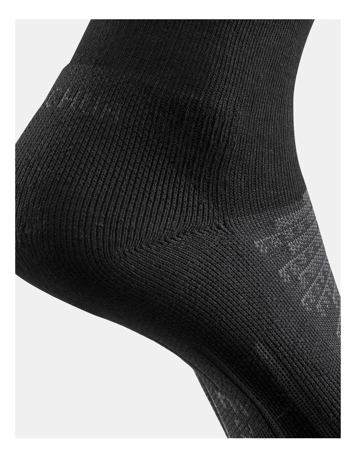 Hike 100 High Socks 2-Pack in Black image 5