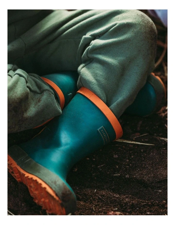 Green Welly Boots image 4