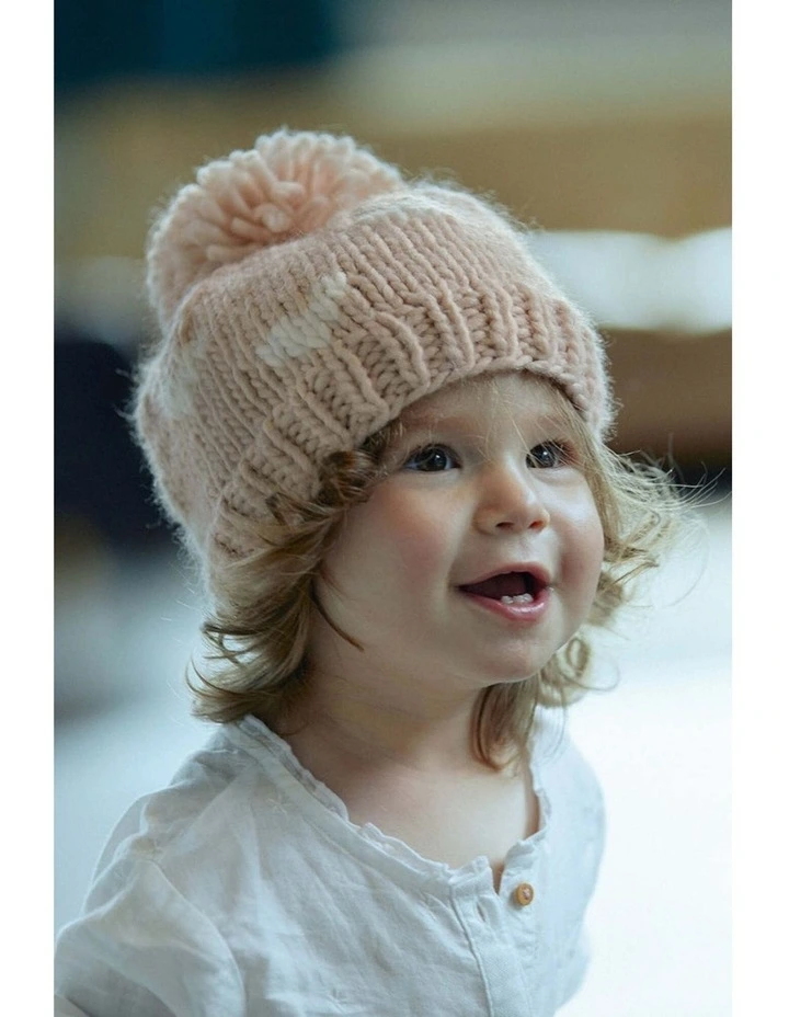 Gabrielle Kids Beanie in Pink image 7