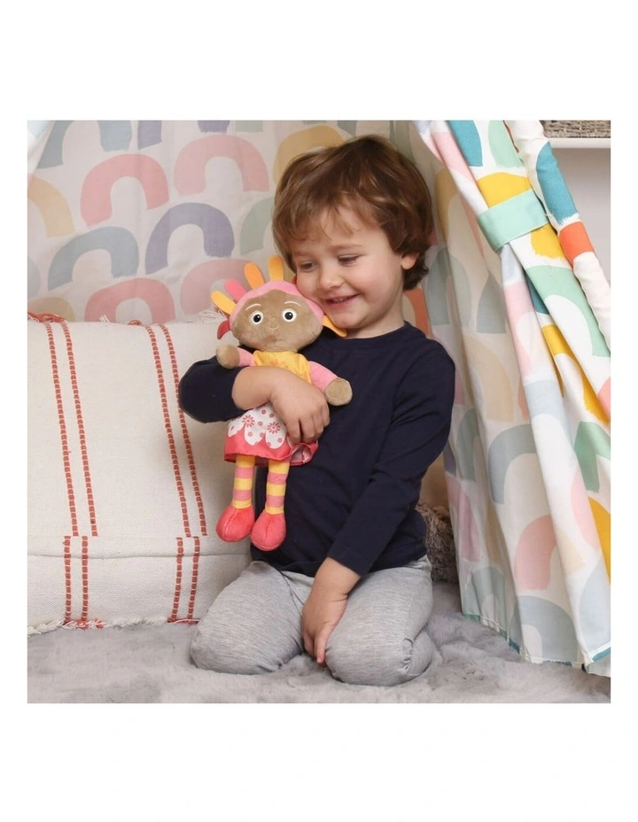 Talking Upsy Daisy Interactive Soft Toy 32cm image 6