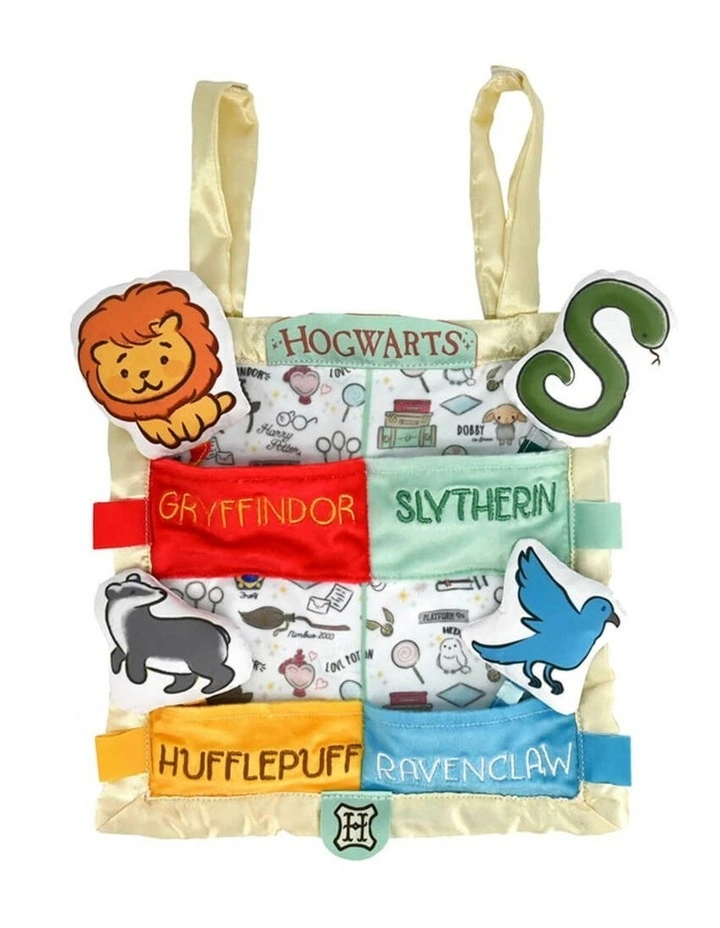 On-The-Go Hogwarts House Blanky image 2