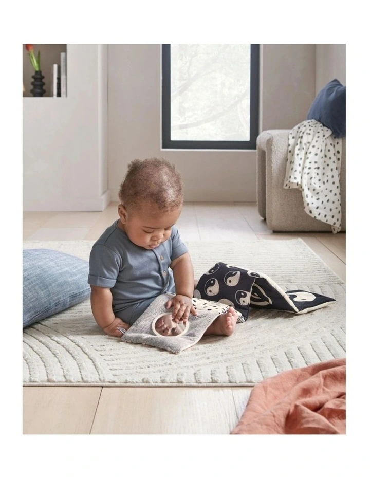 Mamas & Papas Folding Activity Book Sensory Soft Crinkly Pages Squeakers 0m  image 3