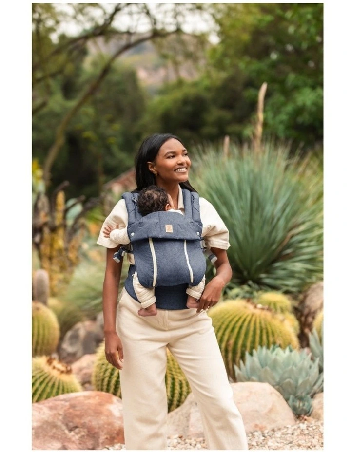 Babystudio LilleBaby Complete 6-in-1 All Seasons Baby Carrier With Zipper Chambray image 4