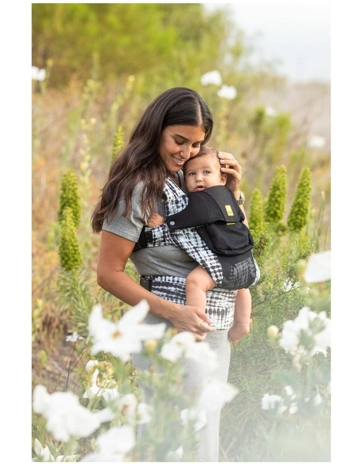 Babystudio LilleBaby Complete 6-in-1 Airflow DLX Baby Carrier Single Layer Mesh Shibori image 4