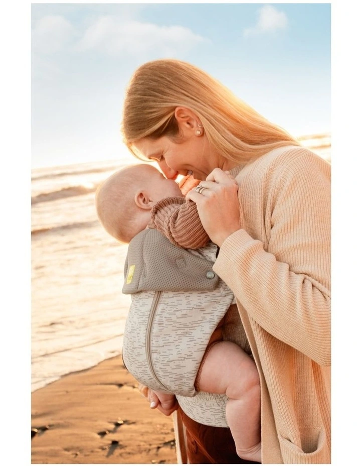Babystudio LilleBaby Complete All Seasons Adjustable Baby Carrier Coastal Sand image 3