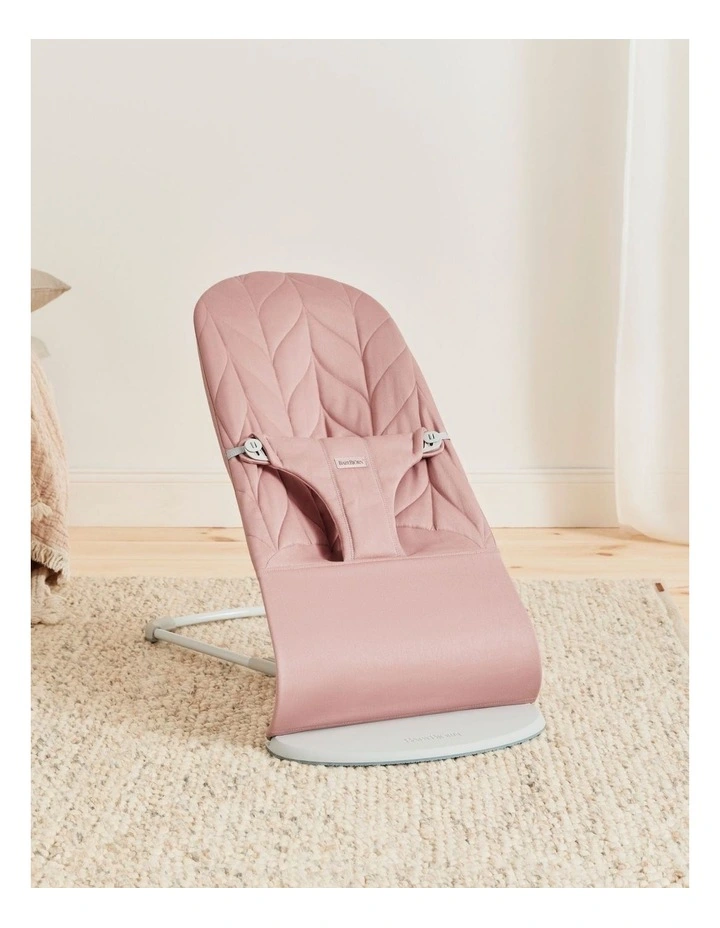 Bouncer Bliss - Woven, Petal quilt, Dusty pink image 3