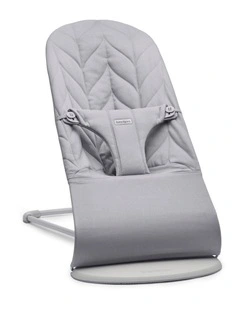 Bouncer Bliss - Woven, Petal quilt, Light gray
