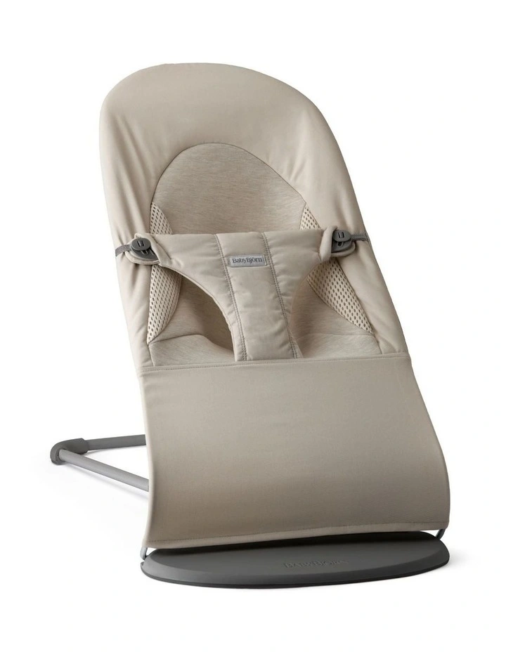 Bouncer Balance Soft. Woven/Jersey. Tri fabric. Sand Grey image 1