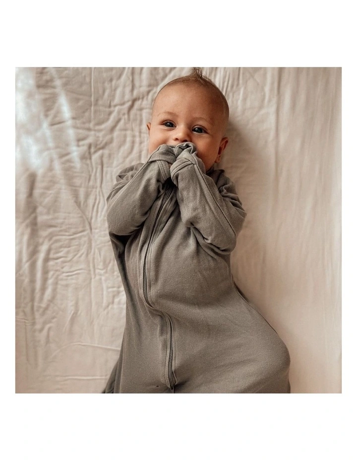 Babystudio All-In-One Swaddlebag Breathable Bamboo 0.5 Tog Warm Grey 3-9m image 4
