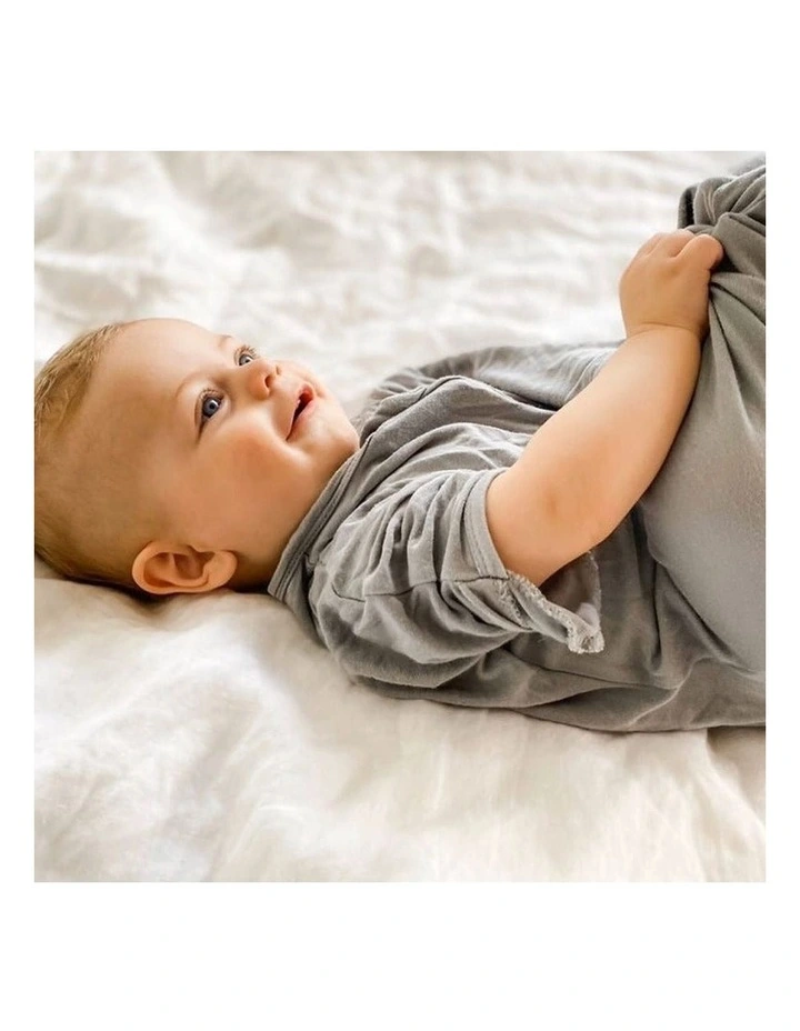 Babystudio All-In-One Swaddlebag Breathable Bamboo 0.5 Tog Warm Grey 3-9m image 6