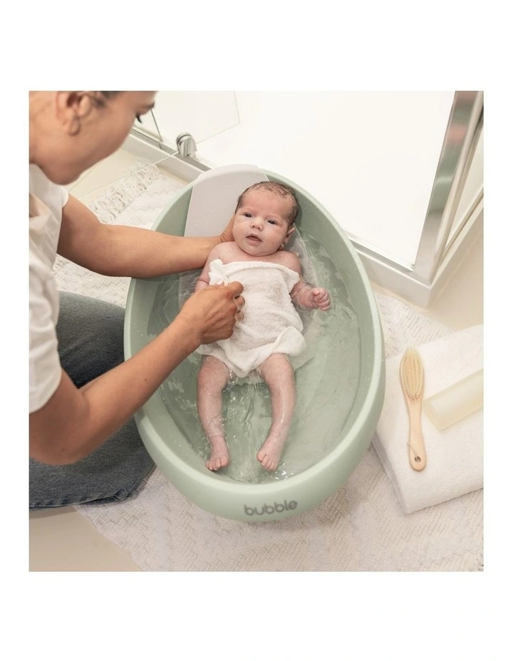 Cuddle Bath with Newborn Support Insert - Sage image 4