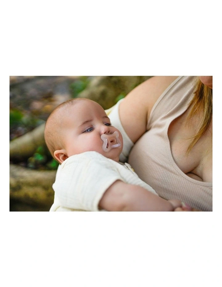 Zero Zero Silicone Soother -2 to 2 Months image 3