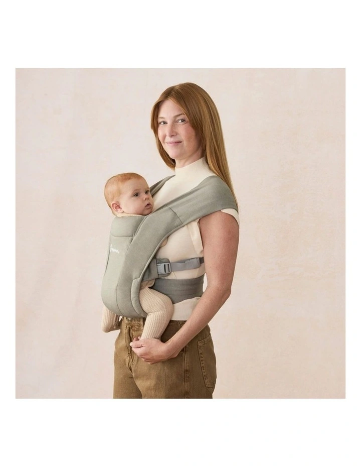 Embrace Newborn Carrier - Soft Olive image 4