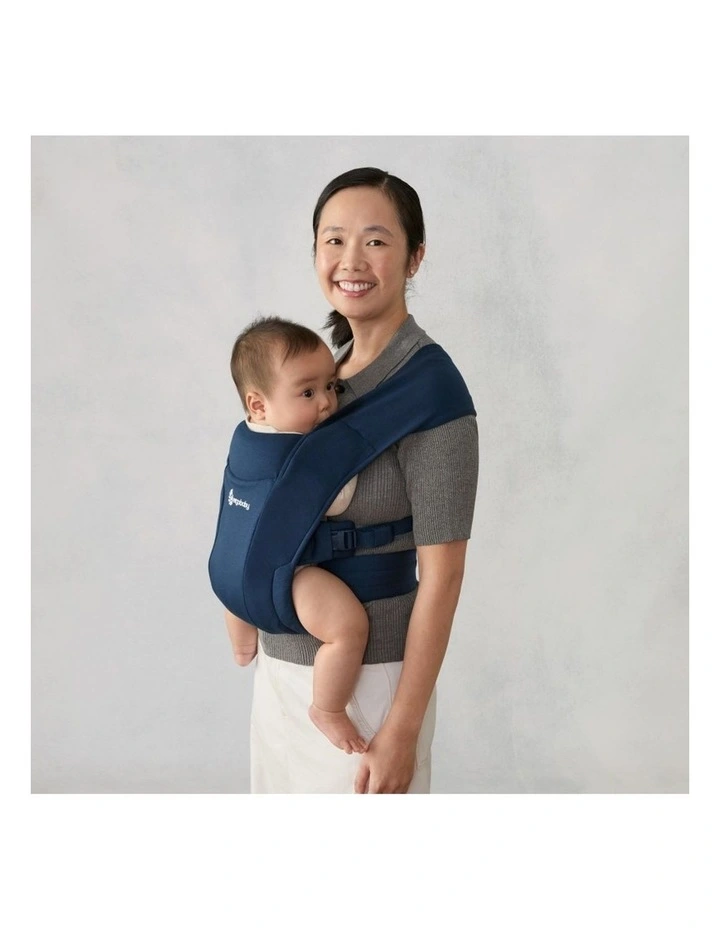 Embrace Newborn Carrier - Midnight Blue image 4
