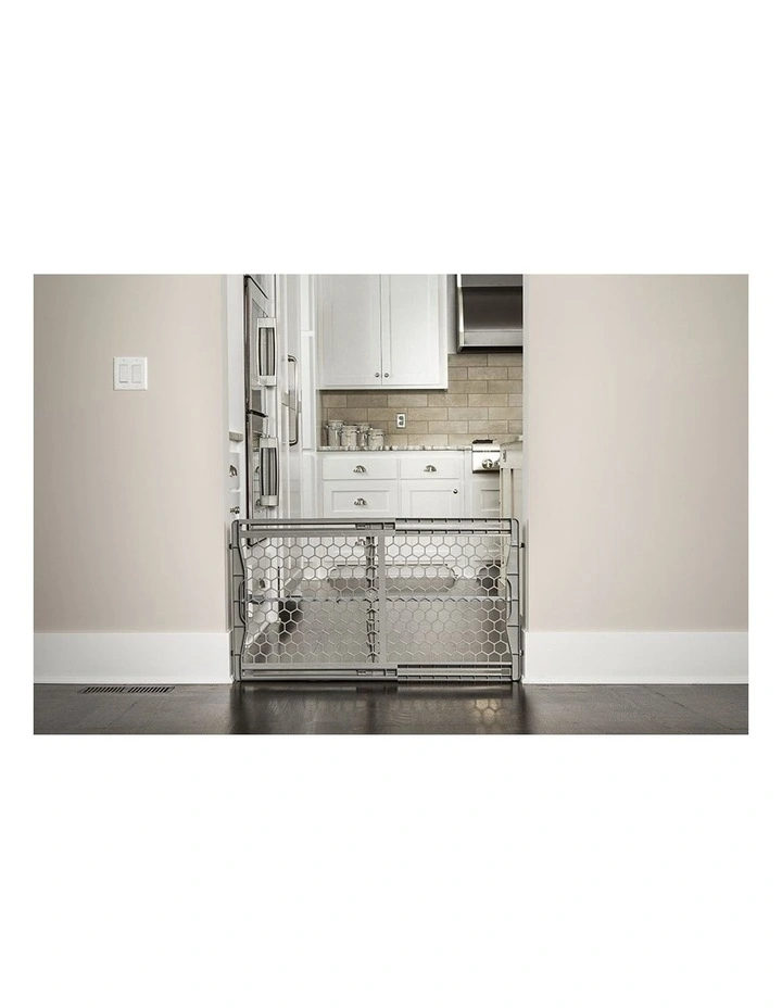Expandable Baby Gate Plastic Twist Lock Fits Openings 28-42 Inch image 2