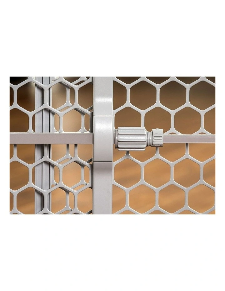 Expandable Baby Gate Plastic Twist Lock Fits Openings 28-42 Inch image 4