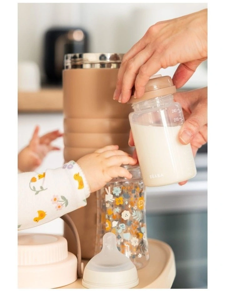 Breastmilk Storage Bottles image 3