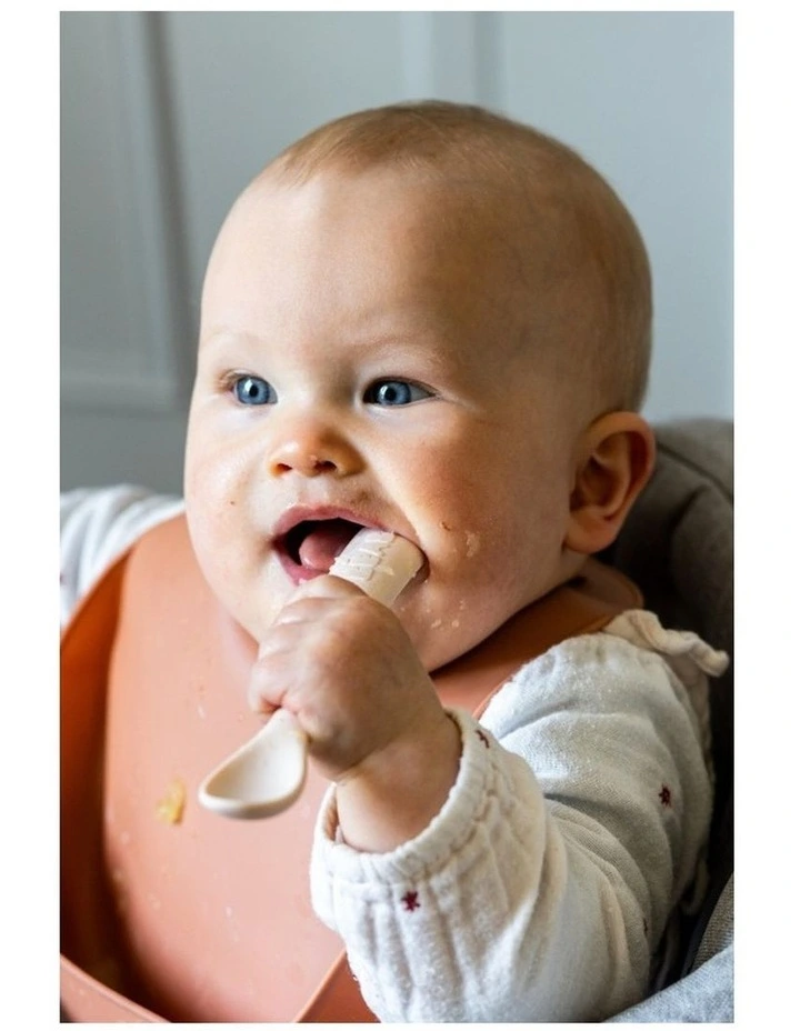1st Stage Silicone Spoons 4 Pack - Natural image 4