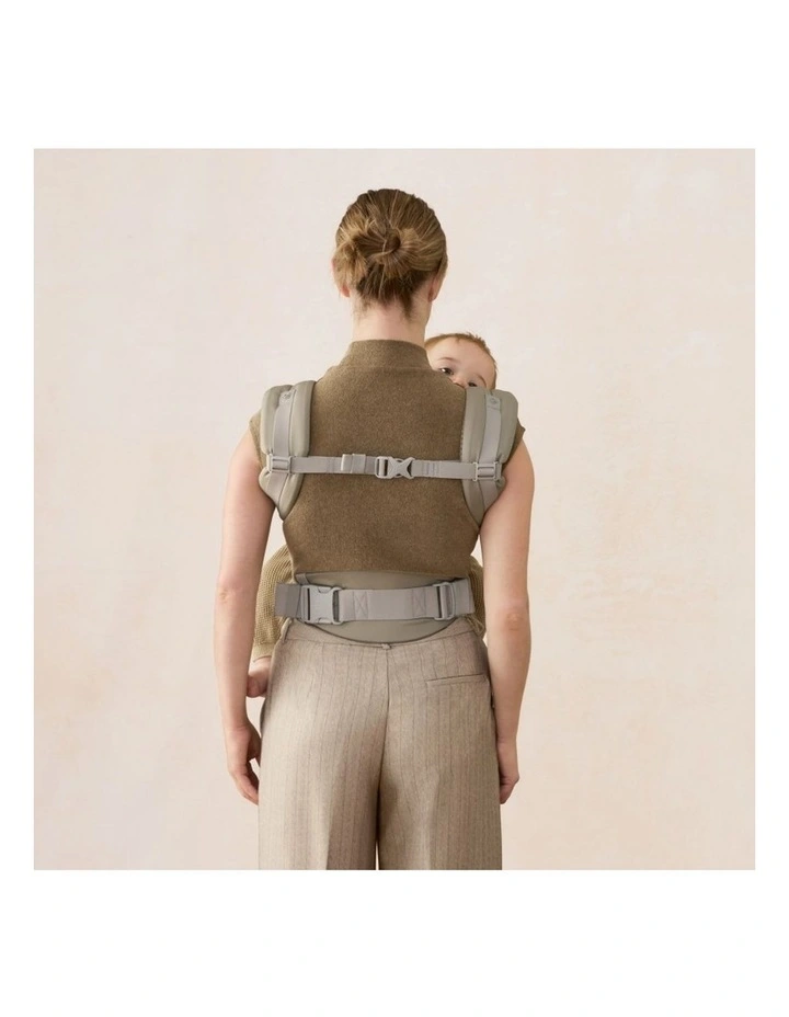 Omni Classic Mesh Baby Carrier - Soft Olive image 4