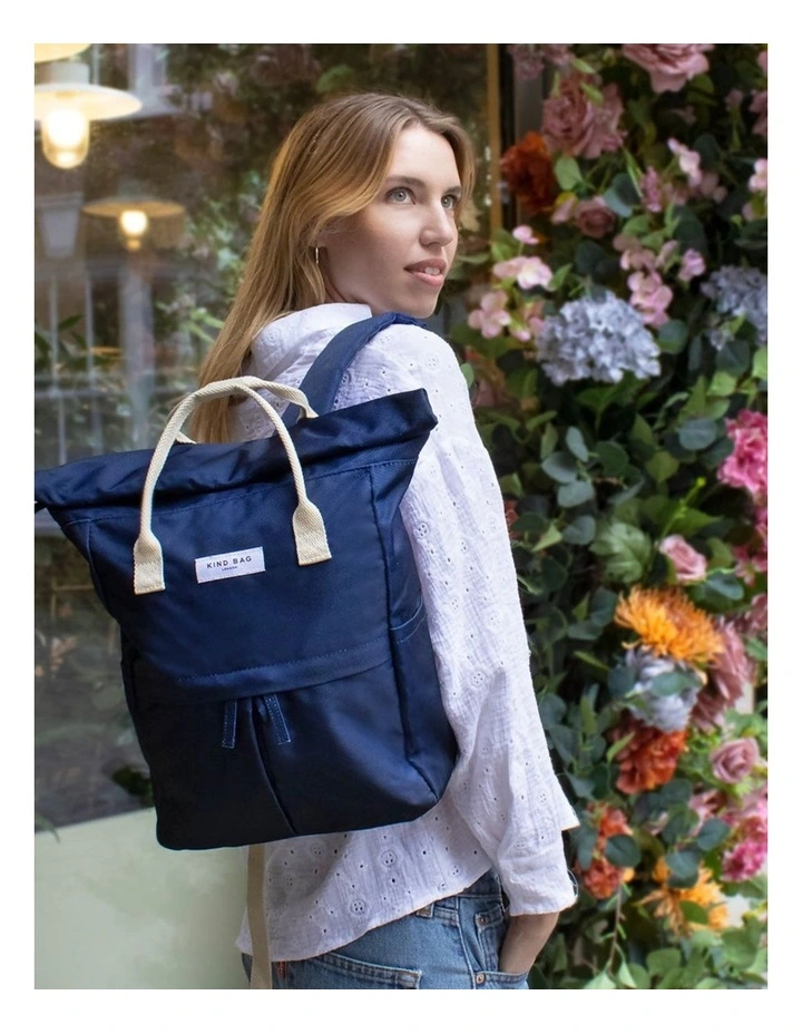 Backpack Medium Navy image 4