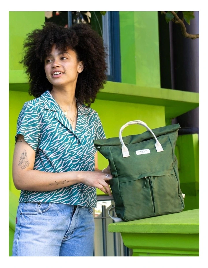 Backpack Medium Khaki image 4