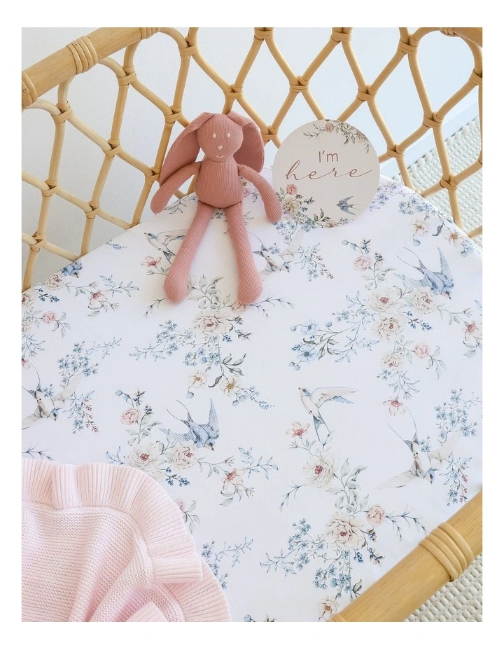 Sweet Swallows Organic Bassinet Sheet / Change Pad Cover image 4